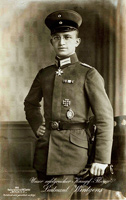 Leutnant Kurt Wintgens. Sanke 392. Description on back.
